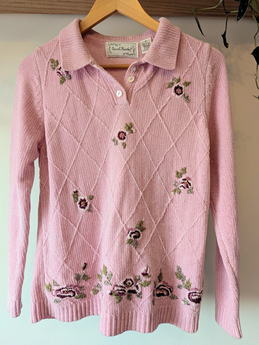 Vintage Sarah Bentley Pink Floral Embroidered Cottagecore Sweater Size 8 Small